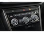 Volkswagen T-Roc 1.0 TSI Style 85KW/115PK, Navigatie, Activ info display, Chrome dakrail, clima, led achterlichten, winterpakket, stoelverwarming, 17" lmv