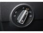 Volkswagen T-Roc 1.0 TSI Style 115PK / 85kW, Navigatie, digital cockpit pro, chrome dakrails, parkeersensoren voor en achter (pdc), 2-zone climatronic, LED achterlichten, winterpakket (verwarmbare voorstoelen), 17" LMV, adaptieve cruise control (acc), elektrisch verstel- en verwarmbare buitenspiegels, DAB+, variabele laadvloer etc.
