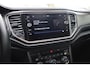 Volkswagen T-Roc 1.0 TSI Style 85KW/115PK, Navigatie, Activ info display, Chrome dakrail, clima, led achterlichten, winterpakket, stoelverwarming, 17" lmv