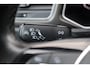 Volkswagen T-Roc 1.0 TSI Style 85KW/115PK, Navigatie, Activ info display, Chrome dakrail, clima, led achterlichten, winterpakket, stoelverwarming, 17" lmv