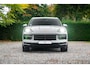 Porsche Cayenne 3.0 E-Hybrid 470pk | Krijt | 22" | Lucht | InnoDrive | BOSE | SoClo