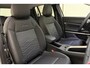 Jeep Avenger 1.2 e-Hybrid 110pk Automaat Summit | Navigatie | Trekhaak | Panoramadak | Adapt. Cruise control | JBL Audio | Elektrische achterklep | Stoelverwarming  | Climate Control