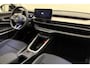 Jeep Avenger 1.2 e-Hybrid Summit | Panoramadak | Adaptive Cruise Control | JBL Audio | Stoelverwarming | Trekhaak | Climate Control | Navigatie | Elektrische achterklep