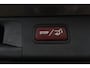 Mercedes-Benz GLC 250 4MATIC Premium Plus Aut. | AMG-Pakket | Panorama | Adaptieve Cruise | Rijstrooksensor | Stoelverwarmd