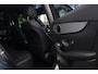 Mercedes-Benz GLC 250 4MATIC Premium Plus Aut. | AMG-Pakket | Panorama | Adaptieve Cruise | Rijstrooksensor | Stoelverwarmd