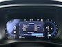 Volvo XC40 B4 Plus Dark | Parkeercamera | Stoel- en Stuurverwarming | Harman Kardon | Trekhaak