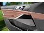 BMW X5 xDrive45e M-Sport High Executive | 22 Inch | Pano | Laser | Head up | H&K | Soft Close | Panorama-Glasdak | Sky Lounge | 1 eig Ned. Auto | verw beker houders.