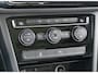 Volkswagen Touran 1.2 TSI 7 persoons | navigatie | achteruitrijcamera | panoramadak | all-season-banden