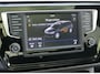Volkswagen Touran 1.2 TSI 7 persoons | navigatie | achteruitrijcamera | panoramadak | all-season-banden