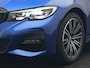 BMW 3-Serie 330e M Sport Plug In Hybrid 293pk Dealer O.H PHEV | Schuifdak | Camera | M Sport | Blis | Alcantara Sportstoelen Memory & Verwarmd | Navigatie | Cruise Control | M Sportstuur | Sfeerverlichting |  Virtual | DAB |
