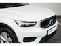 Volvo XC40 T2 Automaat Momentum Core | Stoelverwarming | Stuurwielverwarming | Applecarplay/Androidauto | Volvo on Call | Navigatie | Cruise Control | DAB radio | Dealeronderhouden |