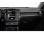 Volvo XC40 T2 Automaat Momentum Core | Stoelverwarming | Stuurwielverwarming | Applecarplay/Androidauto | Volvo on Call | Navigatie | Cruise Control | DAB radio | Dealeronderhouden |