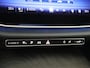Mercedes-Benz E-klasse Estate 300e / Stoelverwarming / Achteruitrijcamera / Panoramadak / Night-Pakket / Superscreen / Multispaak-Velgen / Burmester / Trekhaak /