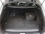 Mercedes-Benz E-klasse Estate 300e / Stoelverwarming / Achteruitrijcamera / Panoramadak / Night-Pakket / Superscreen / Multispaak-Velgen / Burmester / Trekhaak /
