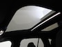 Mercedes-Benz E-klasse Estate 300e / Stoelverwarming / Achteruitrijcamera / Panoramadak / Night-Pakket / Superscreen / Multispaak-Velgen / Burmester / Trekhaak /