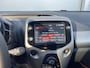 Toyota Aygo 1.0 VVT-i x-play , 35.000 km | Apple/Android Navigatie | Org NL en 1e Eigenaar |