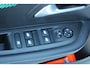 Peugeot e-208 EV Allure 50 kWh | Incl. 12 maanden garantie | Cruise control | Climate control | Lane assist | Apple carplay/Android auto | DAB radio |