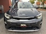 Kia Stonic 1.0 T-GDi DynamicPlusLine // LED // NAVI + CARPLAY // CLIMA // PDC // CAMERA // STOEL + STUURWIELVERWARMING