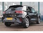 Volkswagen T-Roc 1.5 TSI R-Line Business 149PK | Achteruitrijcamera | R-Line exterieur | Trekhaak met afneembare kogel
