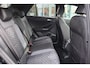 Volkswagen T-Roc 1.5 TSI R-Line Business 149PK | Achteruitrijcamera | R-Line exterieur | Trekhaak met afneembare kogel