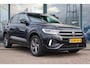 Volkswagen T-Roc 1.5 TSI R-Line Business 149PK | Achteruitrijcamera | R-Line exterieur | Trekhaak met afneembare kogel