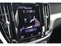 Volvo S60 2.0 B3 R-Design | Wegklapbare Trekhaak | Lederen Stoelbekleding | Climate Control | Cruise Control | Achteruitrijcamera |