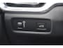 Volvo S60 2.0 B3 R-Design | Wegklapbare Trekhaak | Lederen Stoelbekleding | Climate Control | Cruise Control | Achteruitrijcamera |