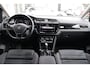 Volkswagen Touran 1.5 TSI 150pk Highline Business R-line 7p | Navigatie |  Camera | PDC | Wegklapbare trekhaak