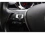 Volkswagen Touran 1.5 TSI 150pk Highline Business R-line 7p | Navigatie |  Camera | PDC | Wegklapbare trekhaak