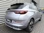 Opel Grandland 1.2 Turbo Ultimate Luxe uitvoering| Alcantara| Camera voor en Achter| Navigatie| 130pk| Keyless openen en starten| Donker getint glas