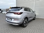 Opel Grandland 1.2 Turbo Ultimate Luxe uitvoering| Alcantara| Camera voor en Achter| Navigatie| 130pk| Keyless openen en starten| Donker getint glas