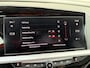 Opel Grandland 1.2 Turbo Ultimate Luxe uitvoering| Alcantara| Camera voor en Achter| Navigatie| 130pk| Keyless openen en starten| Donker getint glas