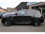 Lynk & Co 01 1.5 STUURVERWARMING MY23 BLACKLINE! 360-CAMERA STUUR/STOELVERW. ROLHOES PANO/SCHUIF MEMORY INFINITY DAB NAVI CARPLAY ELEK.ACHTERKLEP 20"LMV