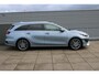 Kia Ceed Sportswagon 1.5 T-GDi GT-PlusLine Navigatie / Schuifdak / El.stoelen + Geheugen /