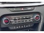 Kia Ceed Sportswagon 1.5 T-GDi MHEV Launch Edition Automaat | Camera | Open dak | LM velgen | Navigatie | Trekhaak | cruisecontrol