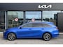 Kia Ceed Sportswagon 1.5 T-GDi MHEV Launch Edition Automaat | Camera | Open dak | LM velgen | Navigatie | Trekhaak | cruisecontrol