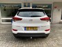 Hyundai Tucson 1.6 GDi Comfort Navigatie/Achteruitr.camera/Cruisecontrole/Verw. voorstoelen /Autom. Airco/Parkeersens. V+A/Elektr. inkl.bare verw. buitenspiegels/Multifunct. Stuur/Mistlampen Voor/Dakrails/Leder versn.pook