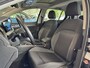 Volkswagen Golf 2.0 TDI Active Automaat | Trekhaak elektrisch  | Pano | IQ Light | Digitaal Dashboard | HUD | Clima | 16"LMV | Camera  ( Vestiging - Nieuwegein )