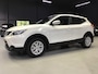 Nissan Qashqai 1.2 Visia I Compleet dealer onderhouden I New APK / KB I Airco I Cruise control I Trekhaak I Stoelen verwarming