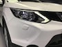 Nissan Qashqai 1.2 Visia I Compleet dealer onderhouden I New APK / KB I Airco I Cruise control I Trekhaak I Stoelen verwarming