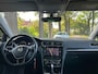 Volkswagen Golf 1.5 TSI Highline Business R Aut. | R-line | Golf R Uitstraling | Stoelverwarming | Led | Navigatie | Adaptief |