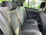 Volkswagen Golf 1.5 TSI Highline Business R Aut. | R-line | Golf R Uitstraling | Stoelverwarming | Led | Navigatie | Adaptief |