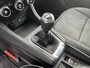 Renault Captur 1.0 TCe 100 Intens | NL Auto | Navigatie | Climate Control | Parkeersensoren | Keyless | Lichtmetaal | Apple CarPlay / Android Auto