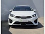 Kia Ceed Sportswagon 1.6 GDI PHEV Plug-in ExecutiveLine Automaat / Lederen Bekleding / Apple Carplay Android Auto / 100% SOH / Adaptief CC / Stoel-, Stuur en achterbankverwarming / Achteruitrijcamera / Elektrische achterklep / Trekgewicht 1300 kg / Stoelventilatie /