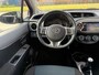 Toyota Yaris 1.0 VVT-i Aspiration | 2E EIGENAAR | 12MND GARANTIE | NAVI | CAMERA | DLR ONDERH.|