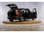 Volvo XC60 2.0 B4 R-Design | Harman Kardon | Adaptieve cruise | Memory | Achterbank verwarmd |