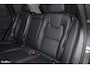 Volvo XC60 2.0 B4 R-Design | Harman Kardon | Adaptieve cruise | Memory | Achterbank verwarmd |