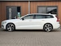 Volvo V60 2.0 T8 TE AWD R-DESIGN Pano Head-up Camera 19 inc H&amp;K