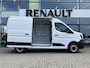 Renault Master T35 2.0 dCi 150 L2H2 Advance | BPM VRIJ!! | Trekhaak | Navigatie | Camera + Parkeersensoren | Climate Control | Stoelverwarming | Draadloze Telefoonlader | Leer/Stof | Apple CarPlay/Android Auto