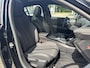 Peugeot 208 1.2 Hybrid 136 e-DCS6 GT | Camera | Naivgatie | 3D Cockpit | LED | Apple CarPlay / Android Auto